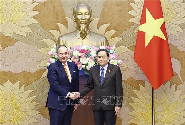 Chủ tịch Quốc hội Trần Thanh Mẫn tiếp Phó Chủ tịch thứ nhất Quốc hội Hy Lạp Ioannis Plakiotakis - Ảnh: TTXVN